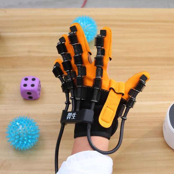 Ručné robotické rehabilitačné zariadenie na včasnú neurorehabilitáciu